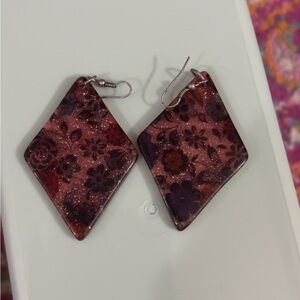 Floral Diamond-Shaped Earrings